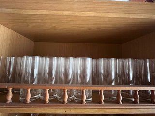 Lote de copas y vasos de cristal