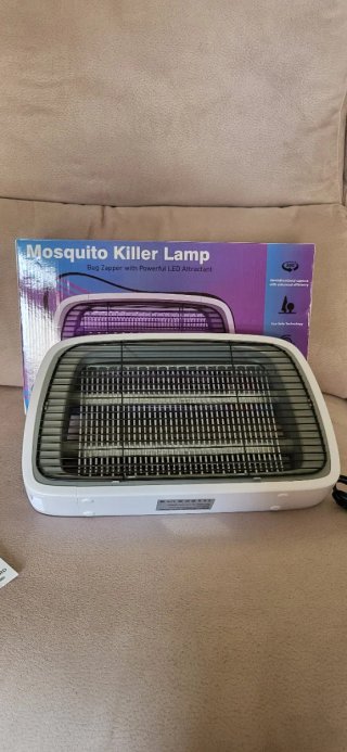 Lámpara Mata Mosquitos Eléctrica