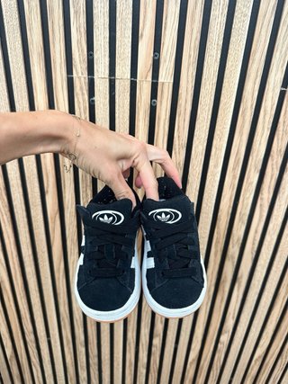 Zapatillas Adidas Campus Niños Talla UK 5 Negras