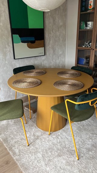 Mesa comedor + 4 sillas The Masie