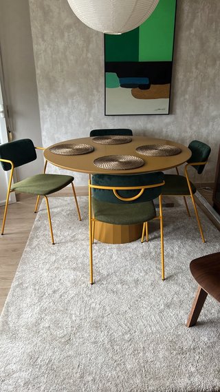 Mesa comedor + 4 sillas The Masie