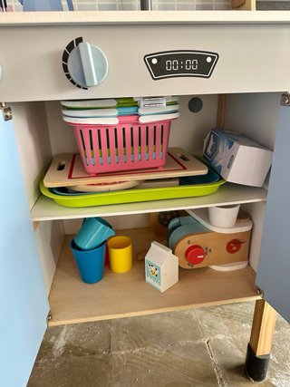 Conjunto Cocinita, Nevera, Mesa y Sillas