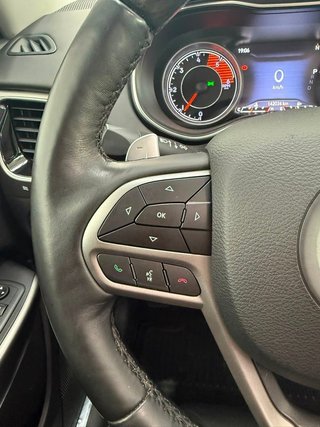 Jeep Cherokee 2.2 CRD Overland AWD 9AT 143 kW (195 CV)
