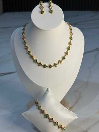 Conjunto Joyas Baño Oro 18k Flores