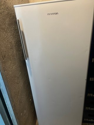 Congelador vertical