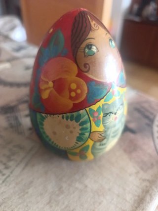 Figura Matrioshka Huevo Pintada