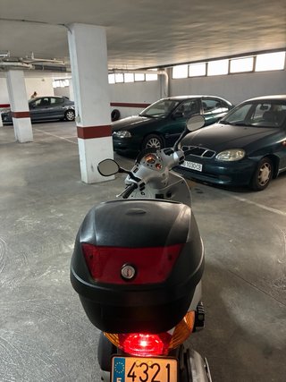 Honda Arroba 125cc Scooter Plata