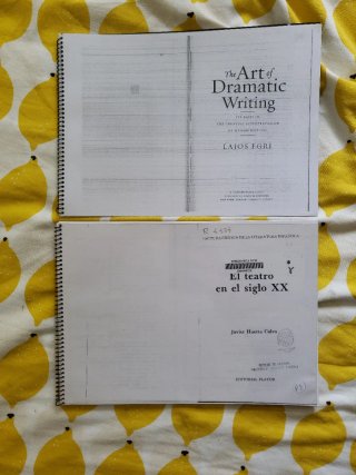 Libros impresos de teoría teatral