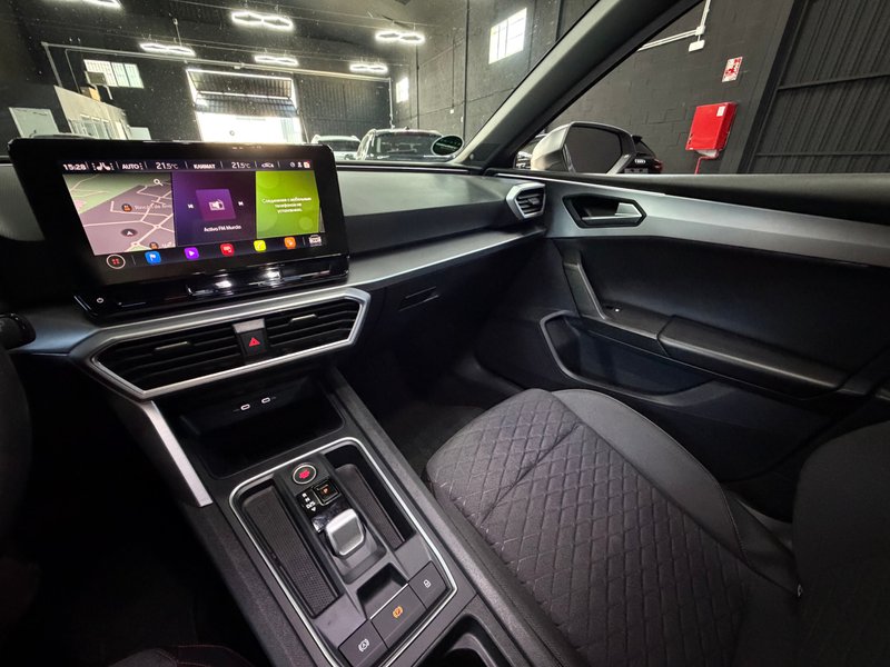 SEAT León SP 2.0 TDI DSG S&S FR 2021, foto 22