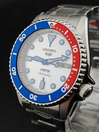Reloj Seiko Pepsi Automático Blanco - Ed. Limitada
