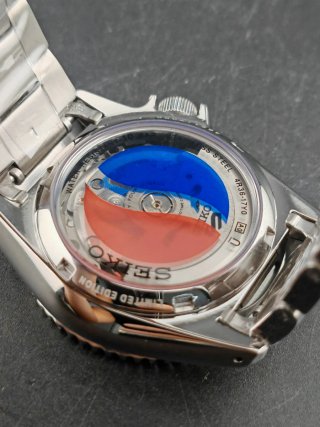 Reloj Seiko Pepsi Automático Blanco - Ed. Limitada