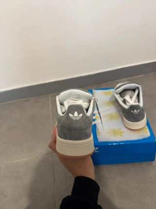 Adidas Campus Grises Talla 38.5 Nuevas