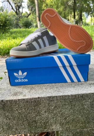 Adidas Campus Gris/Blanco Talla 40 Nuevas