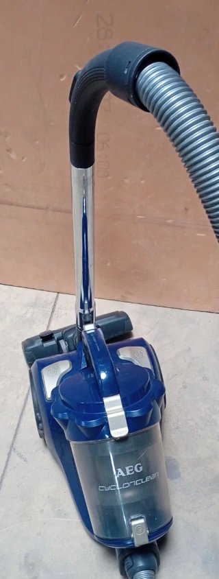Aspiradora AEG Cyclonclean sin bolsa