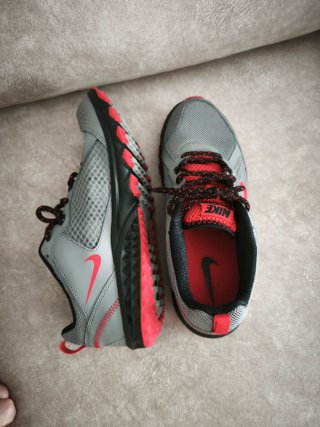 Zapatillas Nike Wild Trail Hombre Gris/Rojo