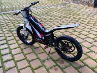 Moto Trial Eléctrica Oset 20