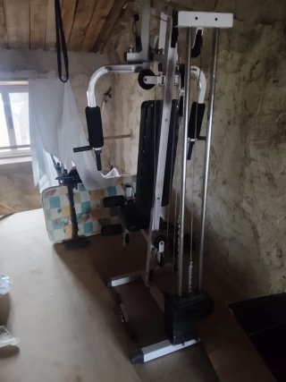 Máquina de gimnasio multifunción