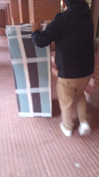 Mudanzas, portes, montaje de muebles