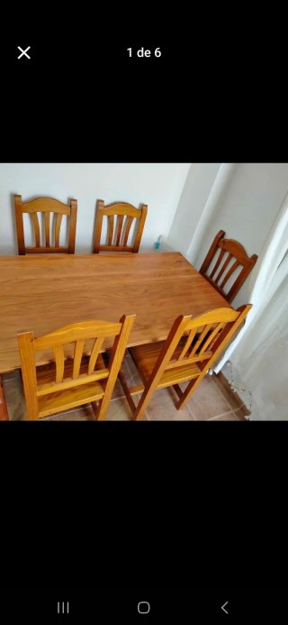 Mesa de comedor y 6 sillas de madera