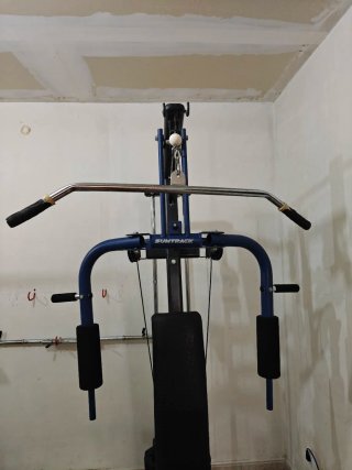 Máquina de musculación Suntrack