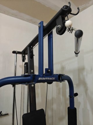 Máquina de musculación Suntrack