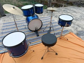 Batería azul completa con accesorios