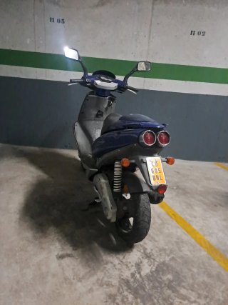 Aprilia SR50 Scooter Azul/Plata