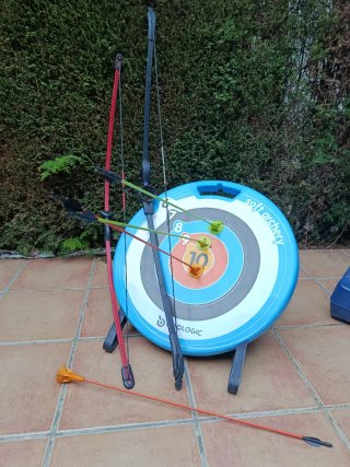 Diana y arcos de tiro infantil