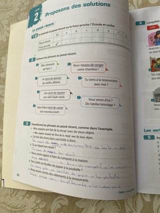 Libro de actividades de frances 4ºESO