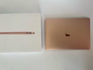 MacBook Air i5 2019 Rose Gold