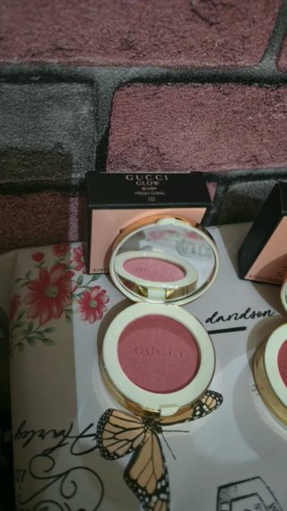 Gucci Glow Blush Fresh Coral 02
