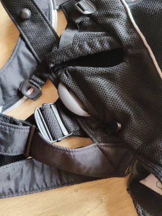 Mochila Porta Bebé BabyBjörn Negra