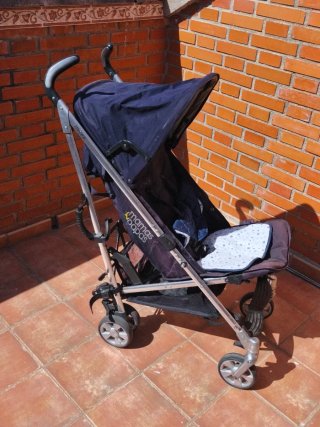 Silla de paseo para bebé.Mamas& Papas
