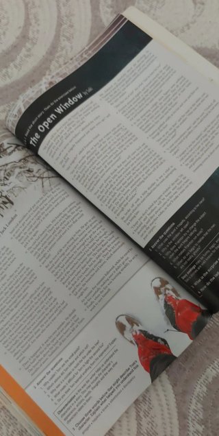 Living English 1 Bachillerato. Student's book