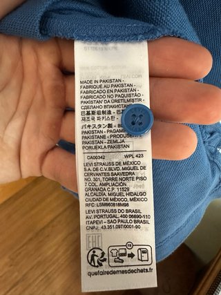 Polo Levi's Azul Talla M Nuevo a estrenar