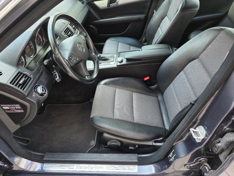 Mercedes-Benz Clase C 2010, foto 17