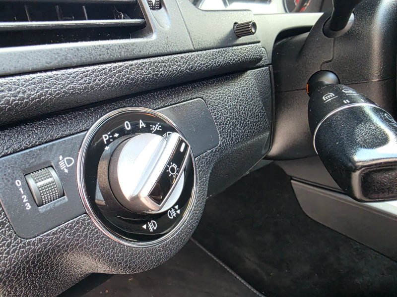 Mercedes-Benz Clase C 2010, foto 19