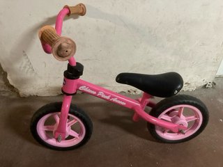 Bicicleta Chicco Rosa sin Pedales