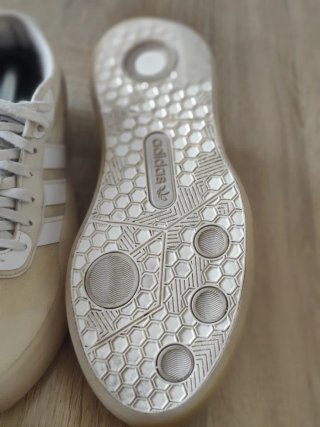 Zapatillas Adidas Cassina Beige/Blanco