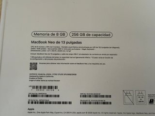 MacBook Neo 8gb, 256gb, perfecto, en garantia.
