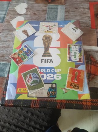 Intercambio cromos del mundial con más de 800