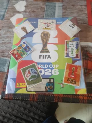 Intercambio cromos del mundial con más de 800