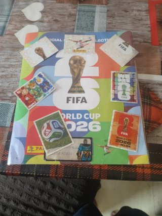 Intercambio cromos del mundial con más de 800