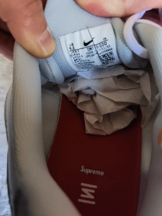 Nike Shox x Supreme Blancas Rojas