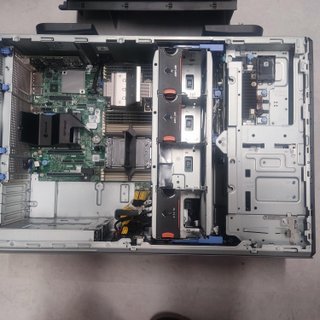 Servidores Dell PowerEdge T550 (2 unidades)