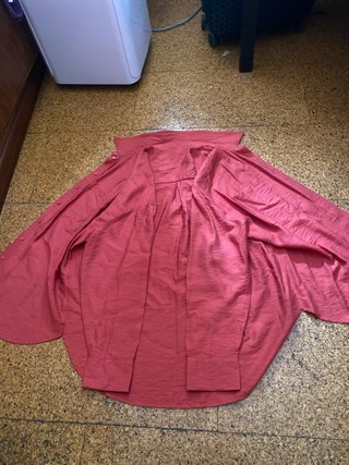 Camisa rosa fuerte oversize