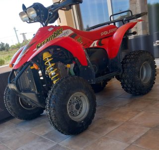 Quad Polaris Rojo Todoterreno
