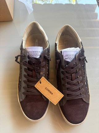 Zapatillas Corina Marrones