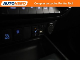 Toyota Hilux 2.8 D-4D Double Cab Invincible 4x4