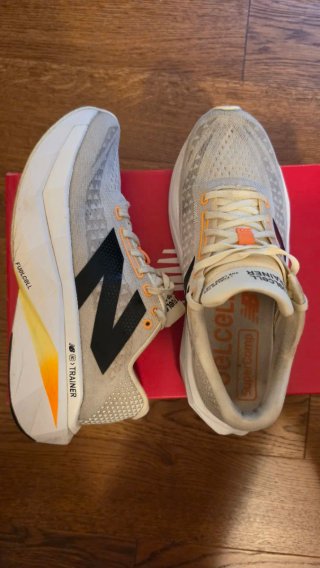 New Balance Supercomp Trainer v3 Tg 44.5